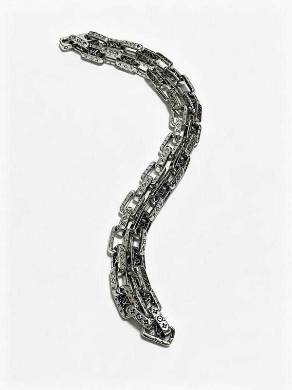 Louis Vuitton Openwork Rectangular Link Necklace