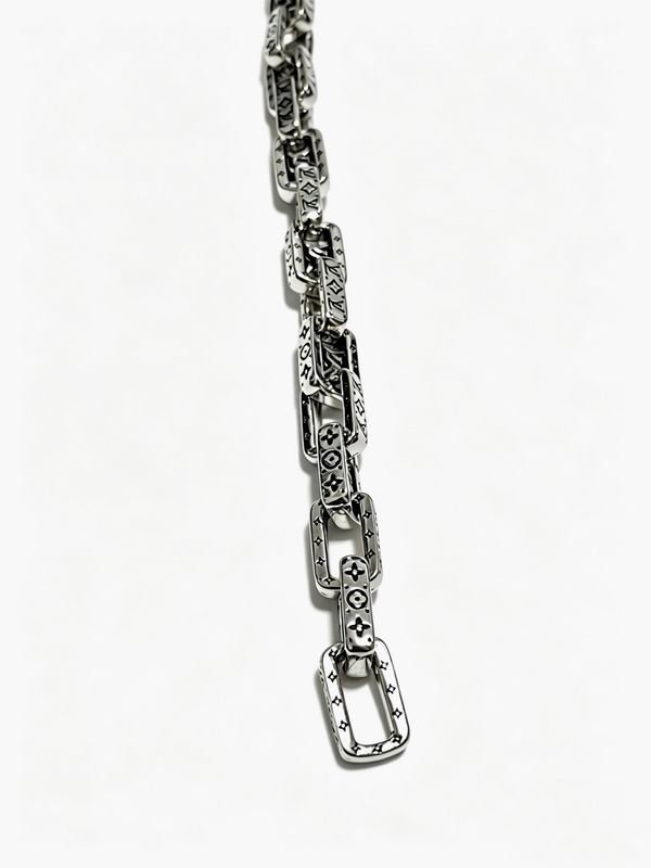 Louis Vuitton Openwork Rectangular Link Necklace